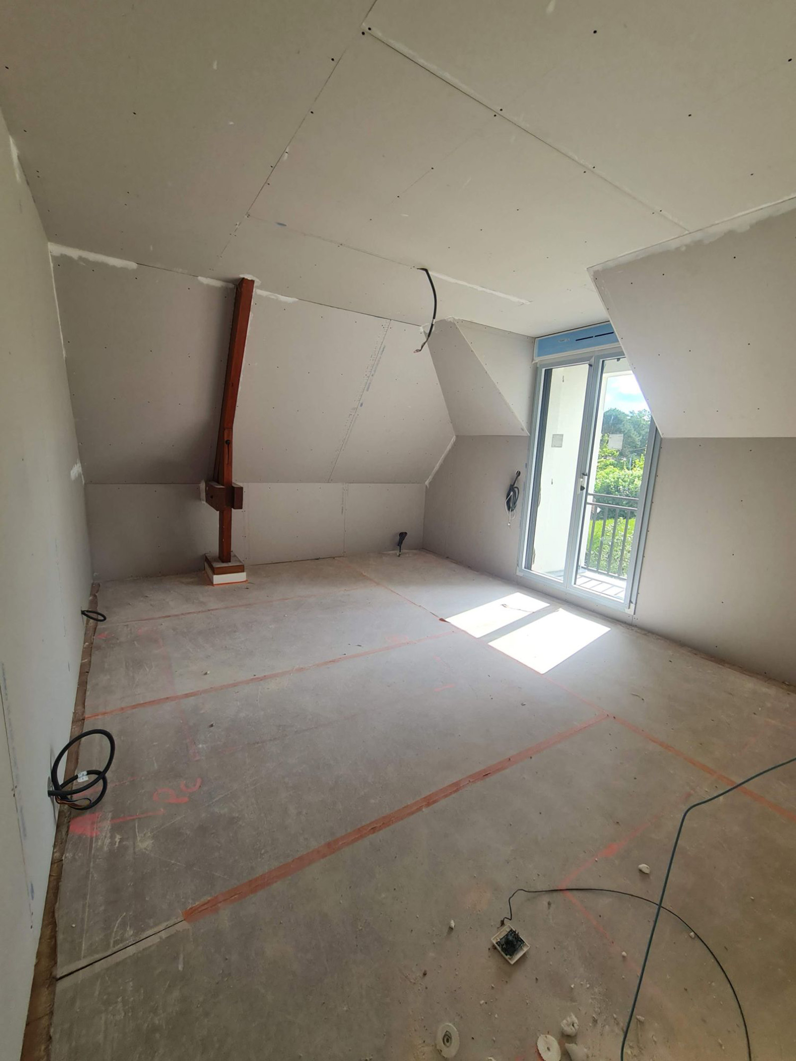 Chantier de r&eacute;novation lourde &agrave; Feucherolles, photo 21