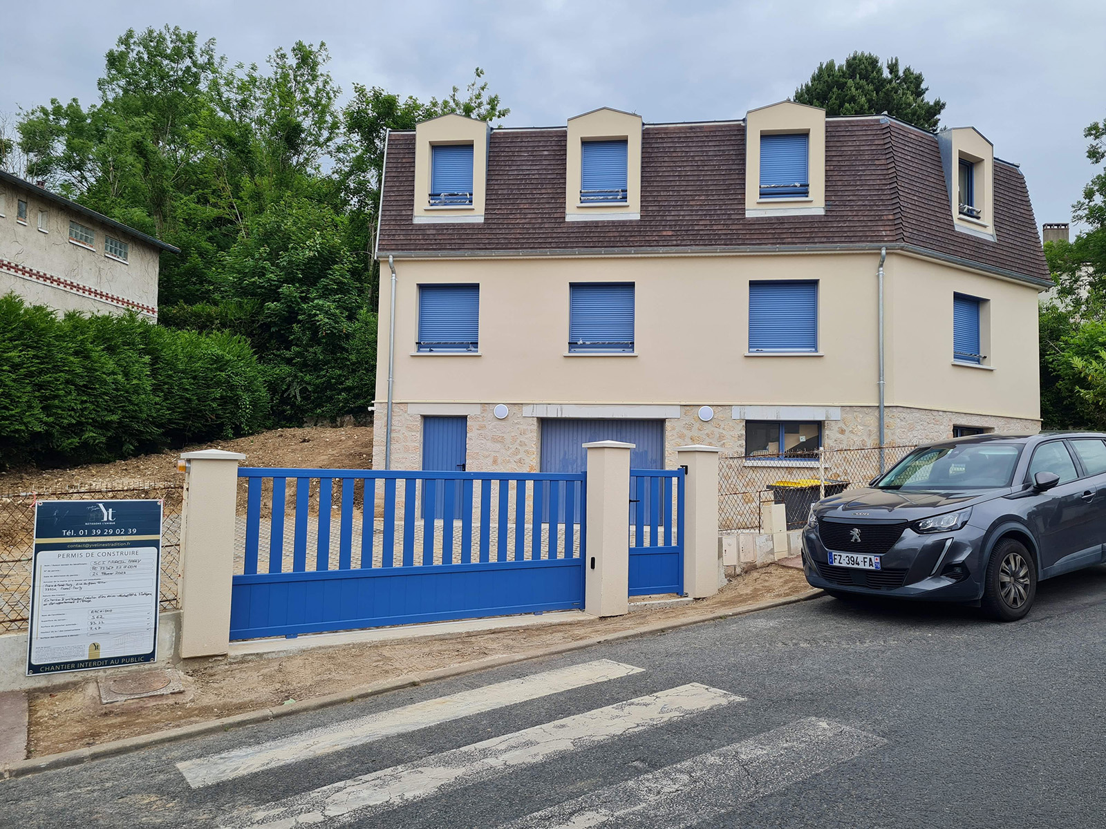 Bâtiment réhabilité à Mareil-Marly, micro-crèche et logement, photo 1
